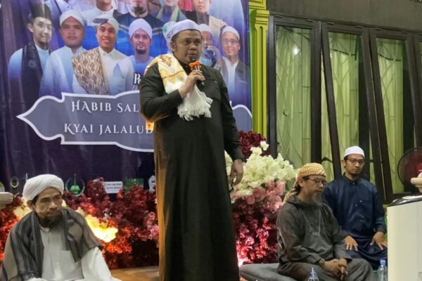 KAPOLRES BINJAI HADIRI MAULID ARBA’IN DI MASJID AS-SYAKIRIN, AJAK MASYARAKAT JAGA KAMTIBMAS